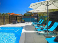 Aussenbereich, Vila Valla Studio Apartments Fažana, mit Pool in der Nähe des Meeres, Valbandon, Istrien, Kroatien Valbandon